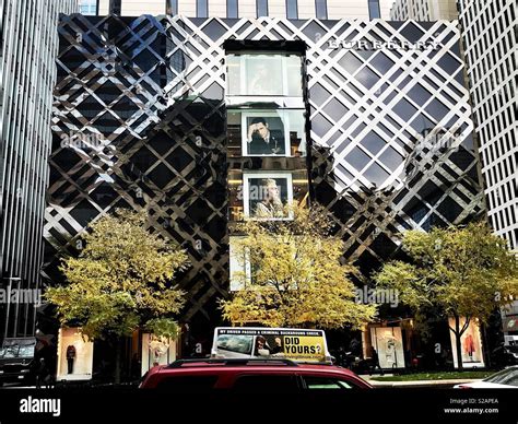 burberry hours|burberry stores in chicago.